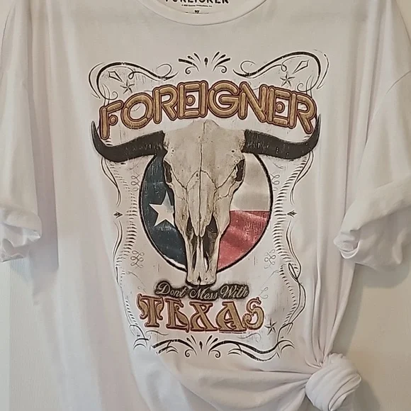 FOREIGNER band tee by goody two sleeves  x Maurice's white ss graphic, Size XXL - Picture 11 of 11